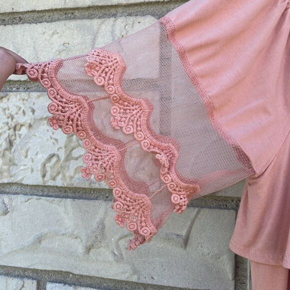 Blush & Lace Off the Shoulder Blouse - Picture 3 of 10